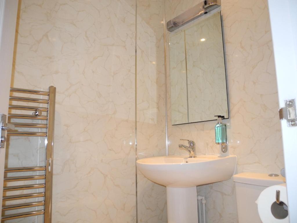 Oakside Lodge Guest House Canterbury Room photo